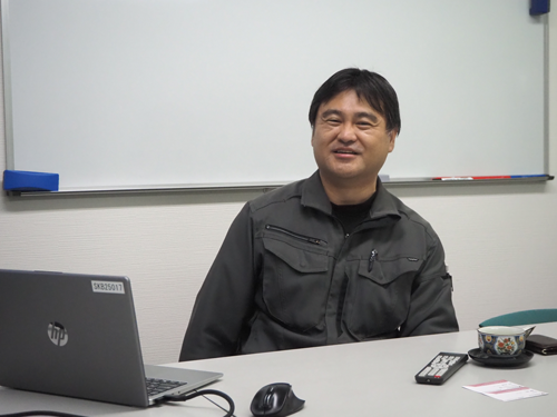 comprehensive_environmental_analysis1 | 走行ルートの分析で残業が1時間減り、社員の意識も変わった:サービス・環境計量証明業 株式会社総合環境分析様の写真 | 走行ルートの分析で残業が1時間減り、社員の意識も変わった:サービス・環境計量証明業